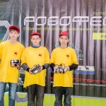 Участники соревнований на фестивале робототехники «РобоФест» в Рязани. Фото: Сергей Лучезарный/Великая Эпоха