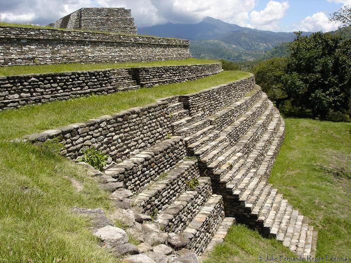 Руины древнего города майя Мишко-Вьехо. Фото: Fernando Reyes/wikipedia.org/CC BY 2.0
