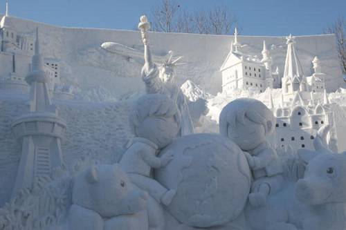 Фотообзор: В Японии открылся 59 фестиваль снега Саппоро