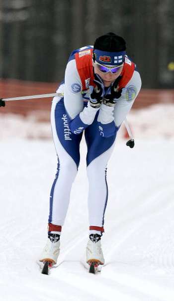 Фотообзор:  Куйтунен вышла в лидеры лыжного соревнования "Тур де ски"