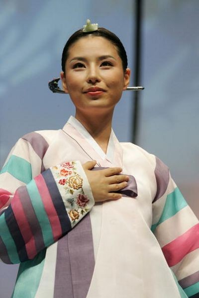 Фотообзор: Корейские традиционные костюмы
