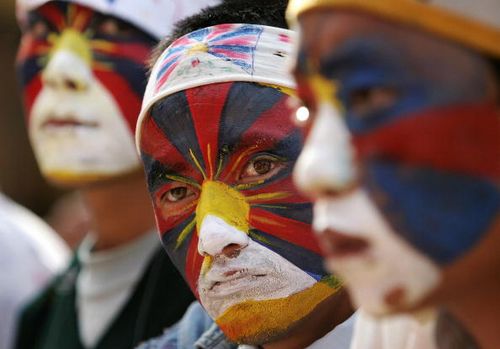 Фотообзор: Тибетские изгнанники начали шестимесячный марш протеста