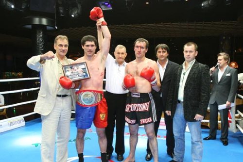 Россиянин Гамзат Исалмагомедов завоевал титул чемпиона Евразии по кикбоксингу
