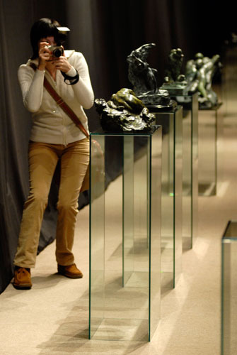 Открылся "Большой скульптурный салон-2008"