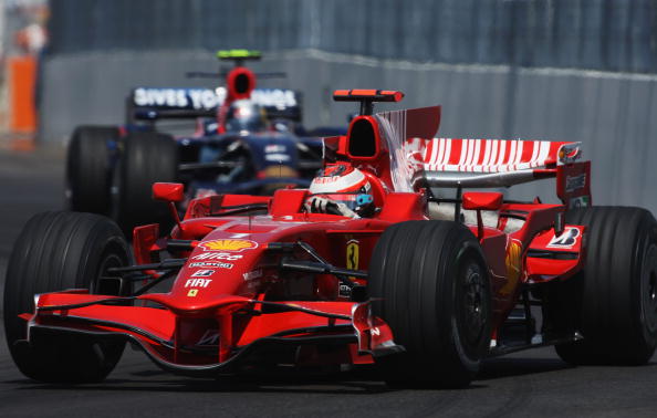 Фотообзор: Формула 1. Фелипе Масса победил в Валенсии