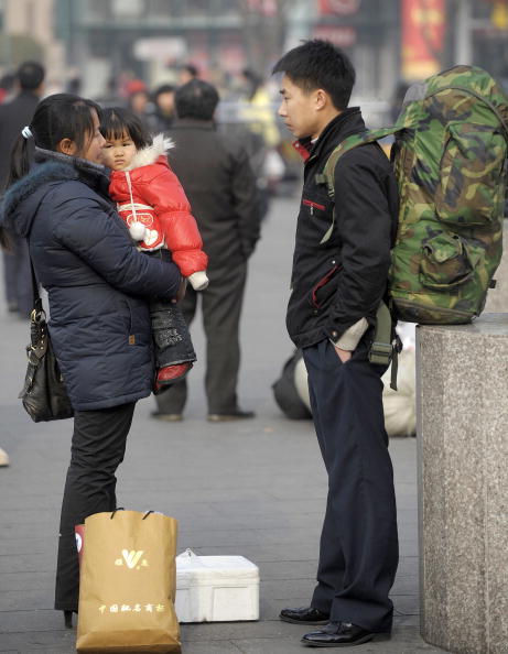 Фотообзор: Массовая предпраздничная миграция китайцев