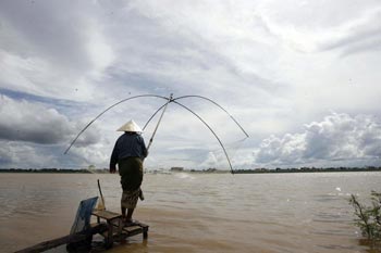 Плотины Китая вызывают тревогу на нижнем Меконге