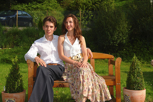 Музыкальная пара познакомилась в Швейцарии и живет в деревеньке Бишофцелль. The Epoch Times