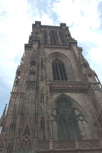 Страсбург. Нотр-Дам. Башня северного портала. Фото: Лора ЛАРСИА/Великая Эпоха 