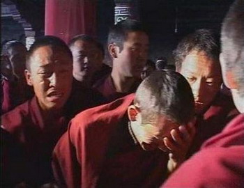 28 МАРТА: Пикет в защиту прав тибетских монахов. Москва, Пушкинская площадь