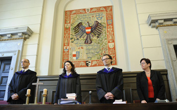 В суде. Фото: Handout /Getty Images