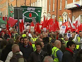 Антиправительственный митинг в Дублине собрал более 100 тысяч человек