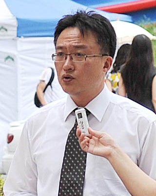 Г-н Парк, работающий в области финансов, считает, что абсолютно неправильно со стороны южнокорейского правительства высылать практикующих Фалуньгун из-за давления китайской компартии. Фото: Великая Эпоха