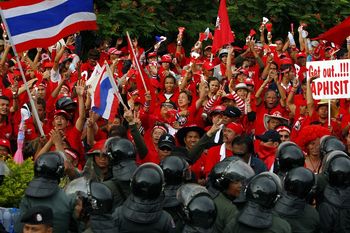 Митинг в Таиланде, 11 апреля. Фото: Paula Bronstein/Getty Images
