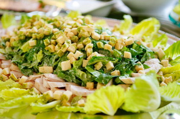 Здоровое питание - невероятный салат. Фото: Michael Buckner/Getty Images