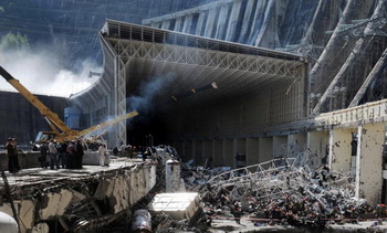 Чубайс берет на себя часть вины за аварию на Саяно - Шушенской АЭС. Фото: ALEXANDER NEMENOV/AFP/Getty Images