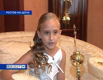 Юная ростовчанка Наташа Фиронова победила на Международном детском конкурсе красоты и талантов. Фото  с сайта:  dontr.ru