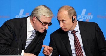 Владимир Путин и Александр Шохин Фото: Junko Kimura/Getty Images