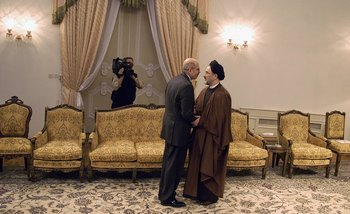 Мохамед Барадеи посетил Иран в апреле. Фото: Majid Saeedi/Getty Images