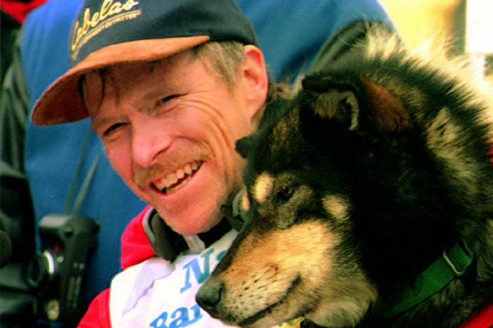 Престижные гонки на собачьих упряжках начались сегодня на Аляске. Фото: Rob STAPLETON/AFP/Getty Images