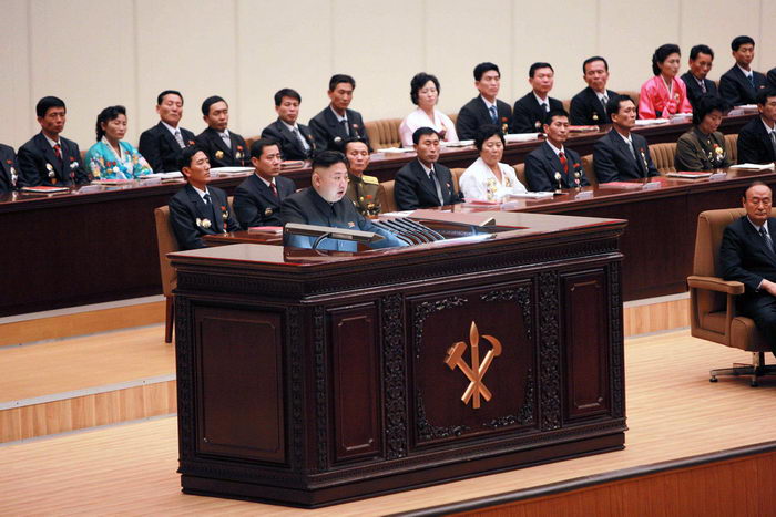 Лидер Северной Кореи Ким Чен Ын отдал приказ о проведении ядерных испытаний