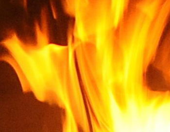 В результате пожара на маслозаводе в Краснодарском крае пострадали 5 человек
