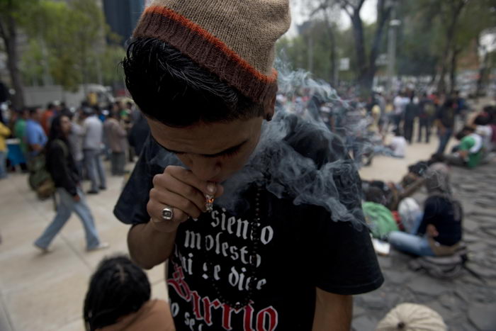 В Мексике полицейские нашли пушку, стрелявшую марихуаной по США