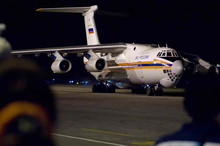 Самолёт МЧС с эвакуированными из Ливии россиянами вылетел в Москву. Фото: ADALBERTO ROQUE/AFP/Getty Images