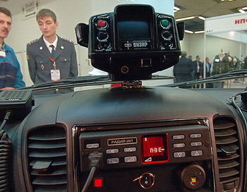 Прибор для видеофиксации и замера скорости. Фото РИА Новости