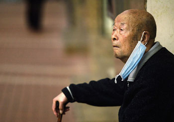 Китай: престарелые родители, лишенные заботы детей,  смогут  подать на них в  суд