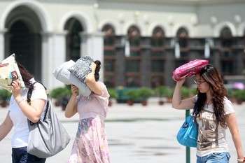 В Китае стоит аномальная жара. Фоторепортаж