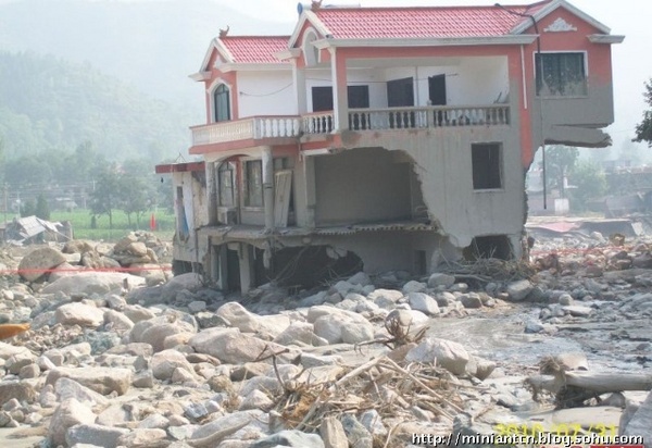 Фоторепортаж: Наводнения в Китае