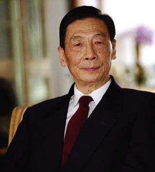 Известного китайского экономиста режим КНР считает опасным для страны