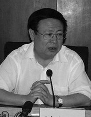 Китайский коррупционер, бывший секретарь горкома партии и мэр города Лохэ провинции Хэнань, Лю Бинван. Фото: chinanews.com.cn