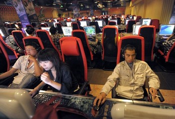 В Китае увеличивается число Интернет-пользователей, но сокращается число сайтов и блогов