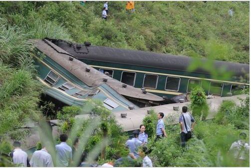 В Китае произошли две крупные аварии. Погибло более 40 человек. Фото