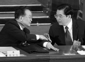 Премьер-министр КНР Вэнь Цзябао предупредил о надвигающемся на страну экономическом кризисе. Фото: FREDERIC J. BROWN/AFP/Getty Images