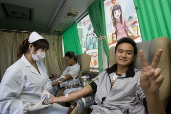 Китай испытывает катастрофическую нехватку донорской крови