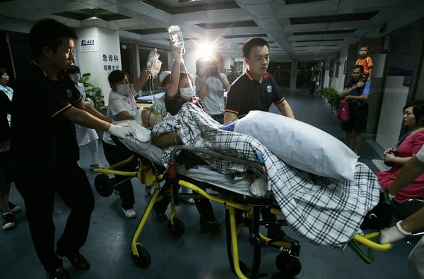Крупная авария произошла на аттракционах в Китае. Погибло девять человек. Фото