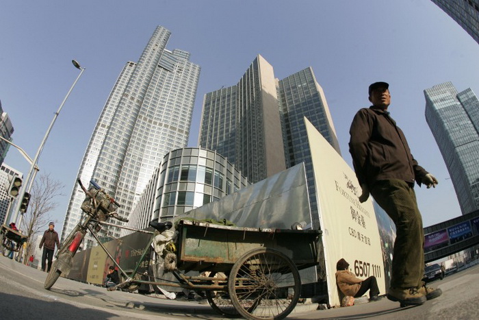 Новые офисные и жилые здания в Пекине, декабрь 2007 года. Эксперты скептически относятся к новому плану по стимулированию экономики Китая через увеличение расходов. Фото: Peter Parks/AFP/Getty Images