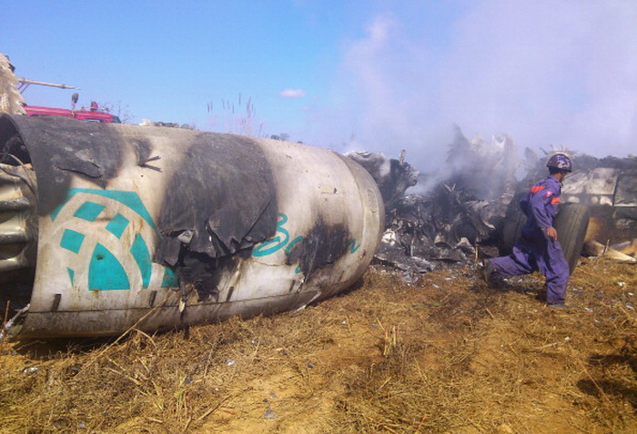 Авиакатастрофа в Мьянме: два человека погибли