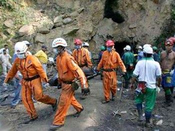 КНР: взрыв на шахте унес жизни 9 горняков