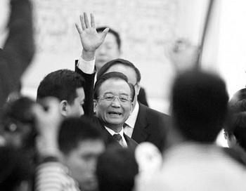 Вэнь Цзябао способствовал побегу слепого адвоката