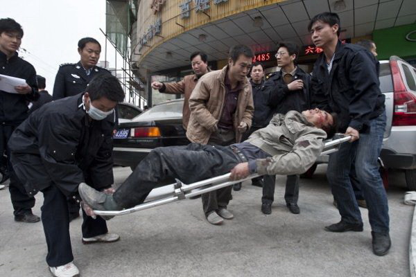 В Китае в Сиане произошло крупное дорожно-транспортное происшествие