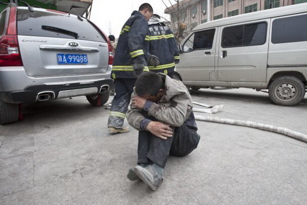 В Китае в Сиане произошло крупное дорожно-транспортное происшествие