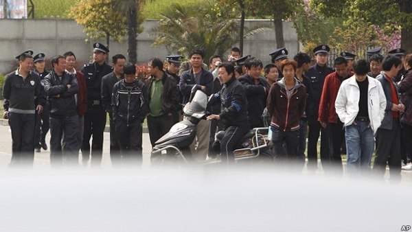 В Китае вспыхнула многотысячная забастовка водителей грузовиков