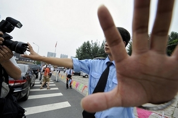 Для иностранных корреспондентов в Китае существует множество препятствий со стороны властей. Фото: JEWEL SAMAD/AFP/Getty Images