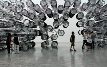 Инсталляция Ай Вэйвэя на выставке его работ под названием Ai Weiwei, Absent. Тайбэй, Тайвань. 29 октября 2011 год. Фото: «Голос Америки»