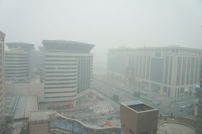 Плохая экология в Пекине отпугивает иностранцев
