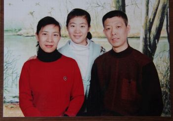 Власти Китая собираются незаконно судить семью последователей Фалуньгун